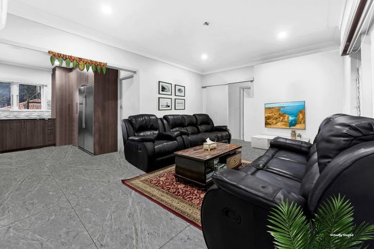 Photo of property in 74 Weymouth Road, Manurewa, Auckland, 2102
