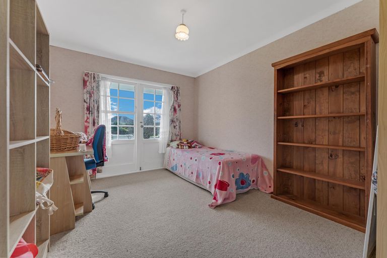 Photo of property in 42 Manse Road, Pahurehure, Papakura, 2113