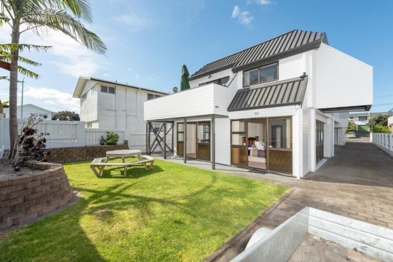 Photo of property in 4a Muricata Avenue, Mount Maunganui, 3116