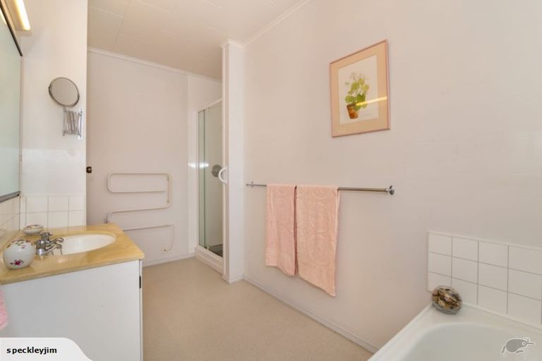 Photo of property in 301 Stokes Valley Road, Stokes Valley, Lower Hutt, 5019