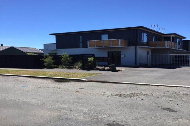 Photo of property in 11 Walpole Street, Waltham, Christchurch, 8023