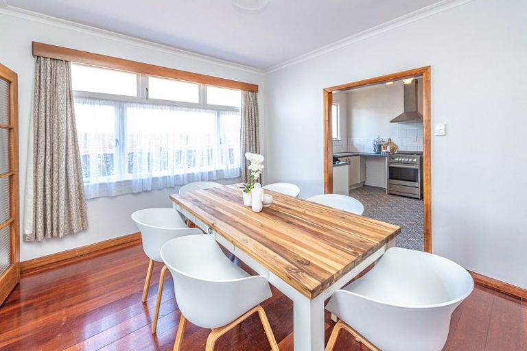 Photo of property in 73 Fitzherbert Avenue, Tawhero, Whanganui, 4501