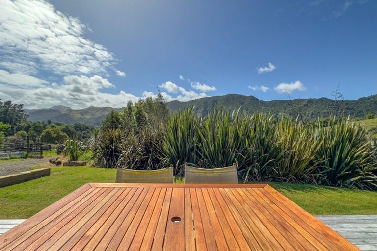 Photo of property in 44 Packtrack Road, Thames, 3577