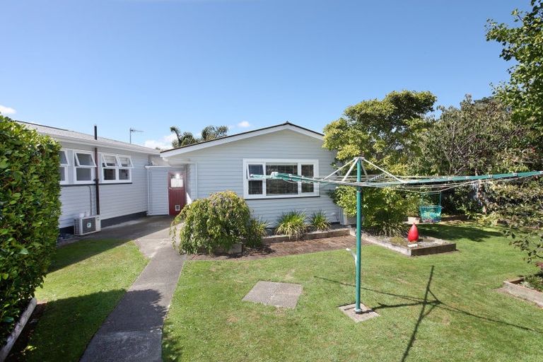 Photo of property in 11 Keith Elliott Street, Feilding, 4702