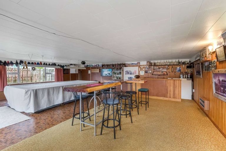 Photo of property in 2 Milton Street, Gore, 9710