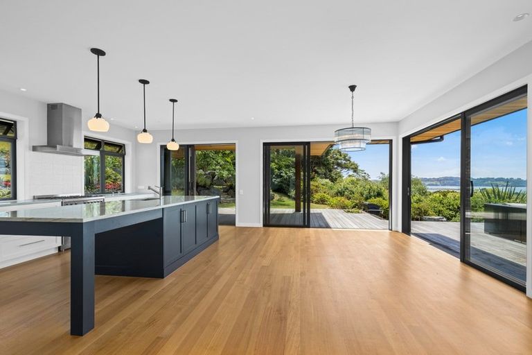 Photo of property in 99 Upper Whangateau Road, Big Omaha, Warkworth, 0985