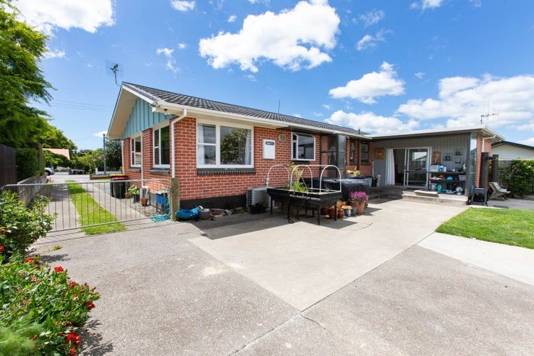 Photo of property in 25 Victoria Avenue, Dannevirke, 4930