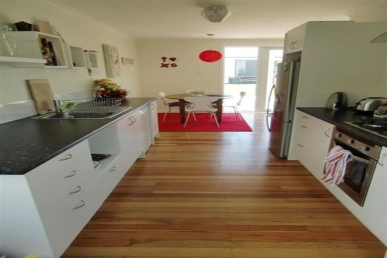 Photo of property in 20 Fitzroy Road, Fitzroy, New Plymouth, 4312