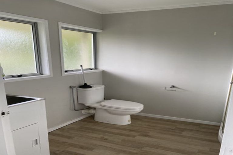 Photo of property in 2/12 Oakley Avenue, Claudelands, Hamilton, 3214