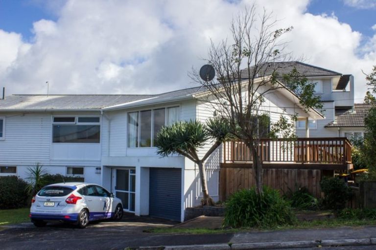Photo of property in 204 East Coast Road, Forrest Hill, Auckland, 0620