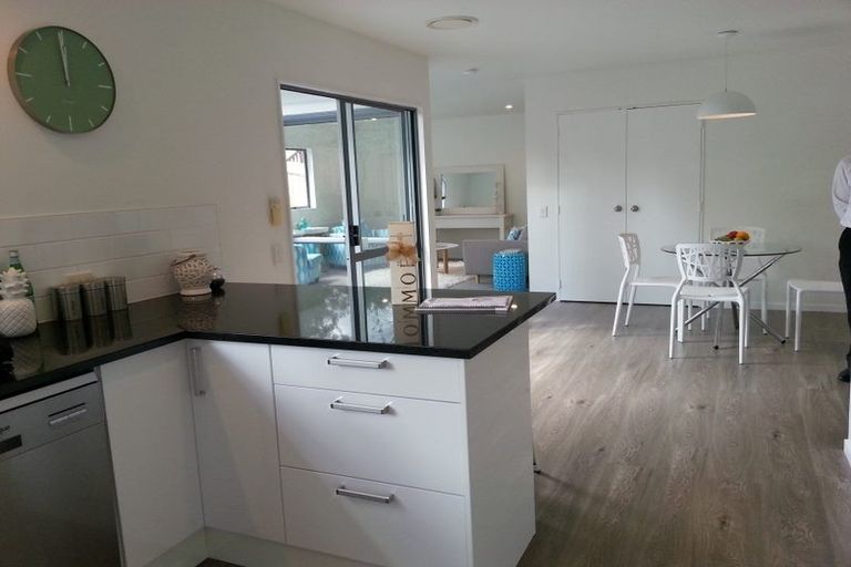 Photo of property in 1/20 Elliott Avenue, Bayview, Auckland, 0629