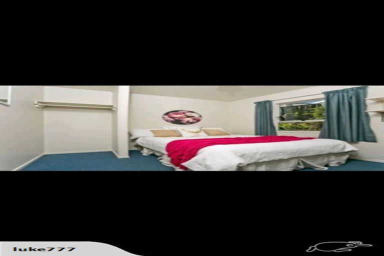 Photo of property in 85a Spinella Drive, Bayview, Auckland, 0629