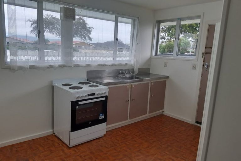 Photo of property in 162 Warren Crescent, Hillmorton, Christchurch, 8025