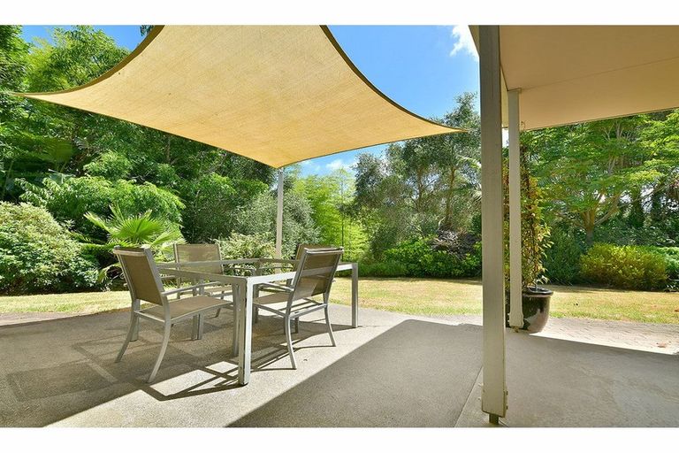 Photo of property in 275a Rimmer Road, Helensville, 0875