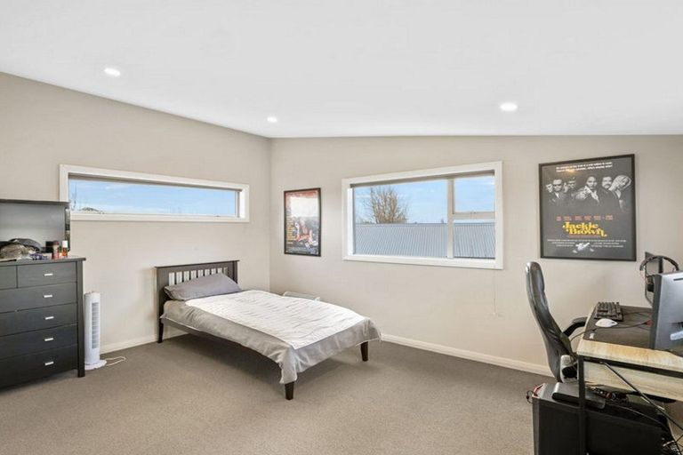 Photo of property in 16 East Ellington Drive, Mairehau, Christchurch, 8052