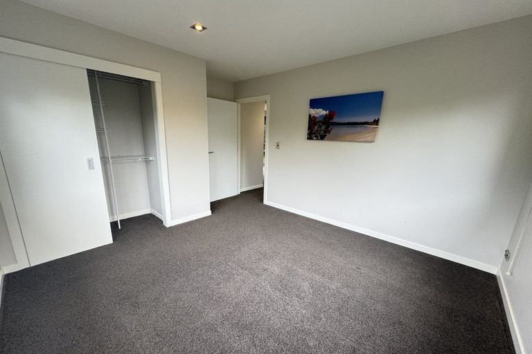 Photo of property in 2/6 Sandford Street, Campbells Bay, Auckland, 0630