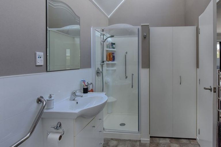 Photo of property in 7b William Street, Gore, 9710