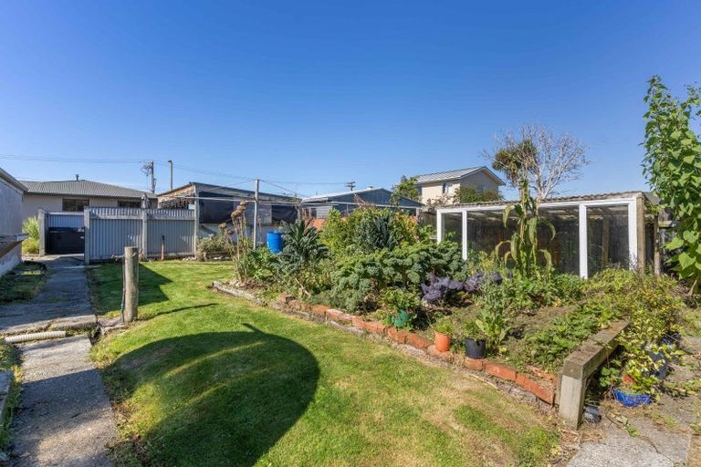 Photo of property in 8 Mackenzie Street, Winton, 9720