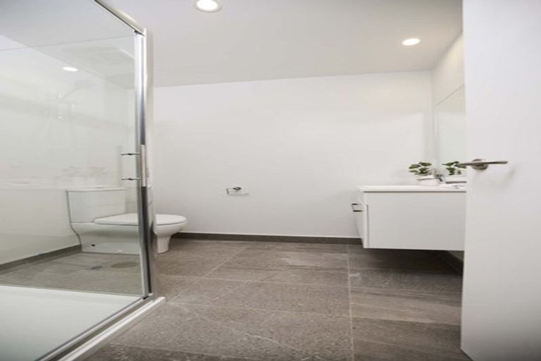 Photo of property in 1/5 Parson Lane, Papatoetoe, Auckland, 2025