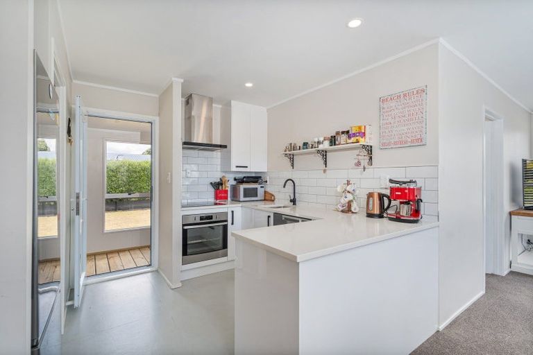 Photo of property in 208 Vista Paku, Pauanui, Hikuai, 3579