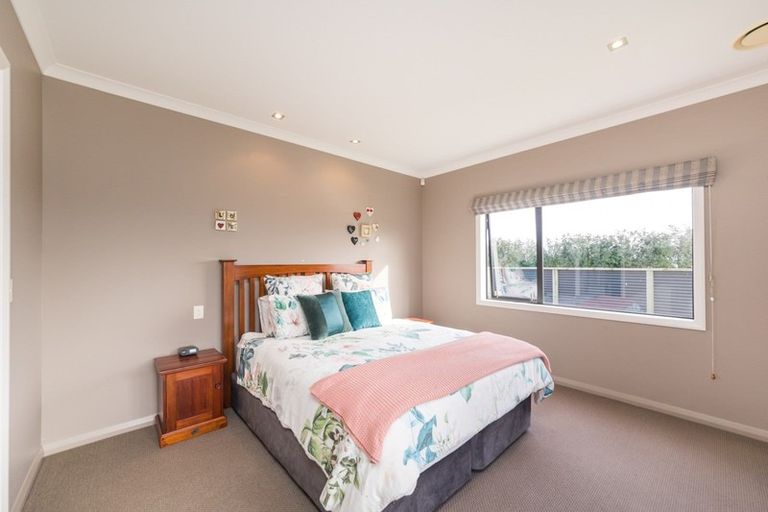 Photo of property in 2757 State Highway 1, Rongotea, Palmerston North, 4479
