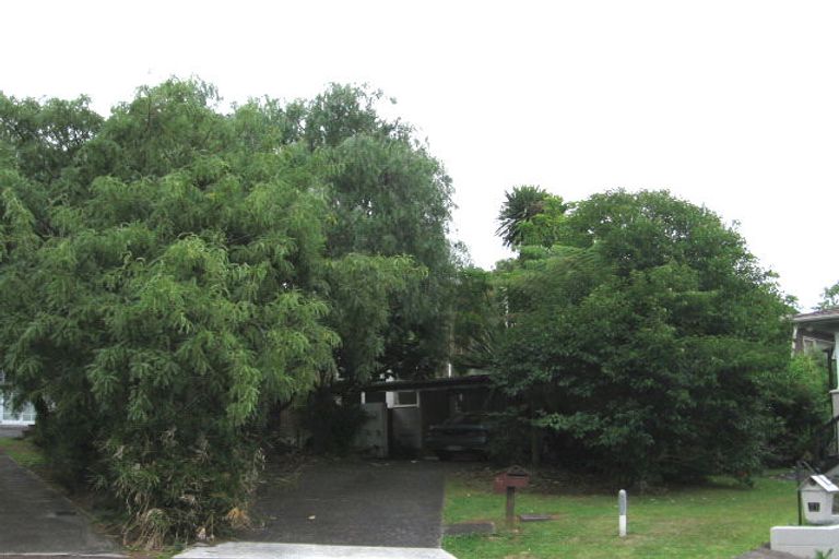 Photo of property in 23 Totara Grove, Hillcrest, Auckland, 0627