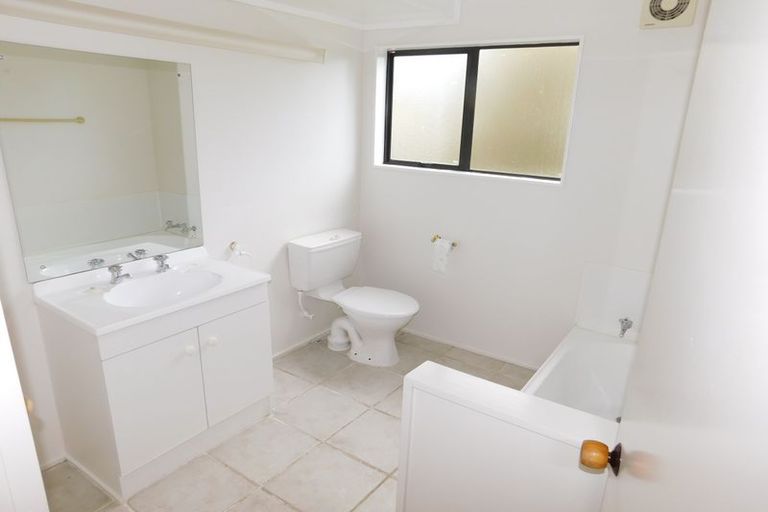 Photo of property in 29 Haruru Falls Road, Haruru, 0204