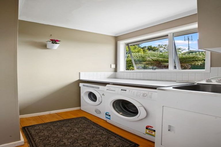 Photo of property in 9 Battenburg Place, Torbay, Auckland, 0630