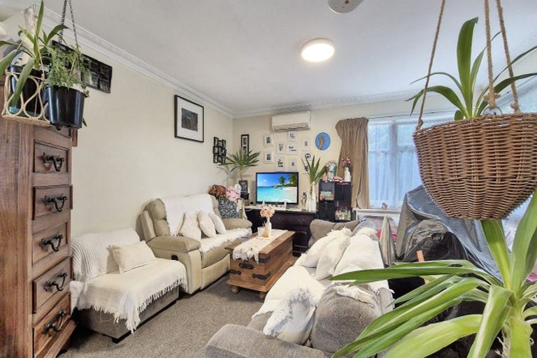 Photo of property in 11 Coulter Road, Owhata, Rotorua, 3010