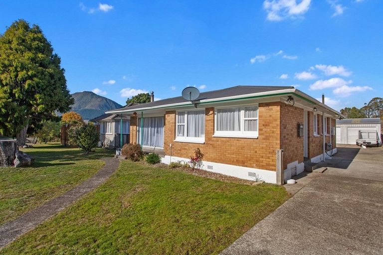 Photo of property in 8 Hinemotu Avenue, Kawerau, 3127