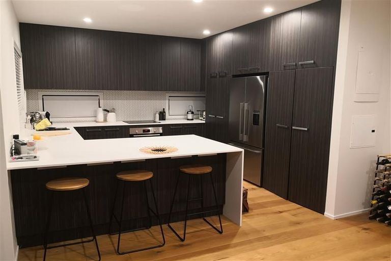 Photo of property in 21c Chippendale Crescent, Birkdale, Auckland, 0626