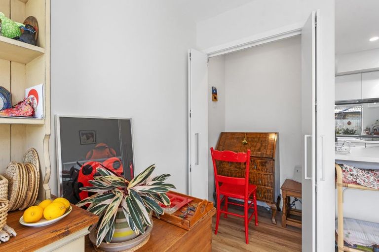 Photo of property in 106 Caulfield Avenue, Halswell, Christchurch, 8025