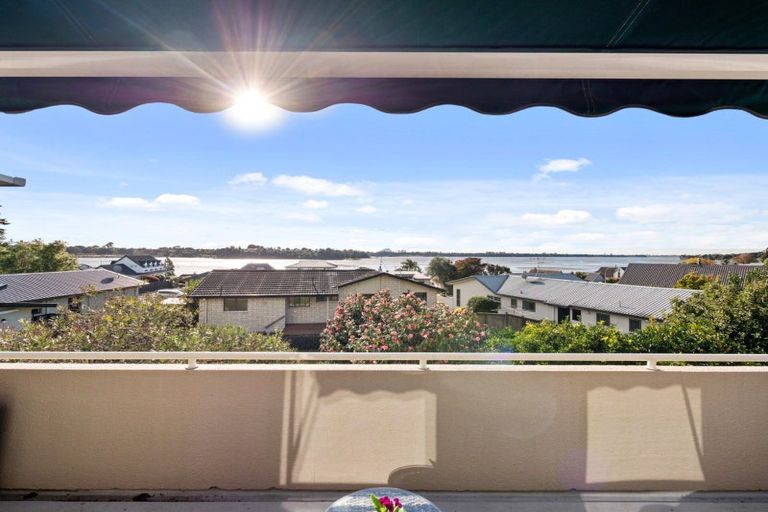 Photo of property in 3 Johnston Place, Welcome Bay, Tauranga, 3112