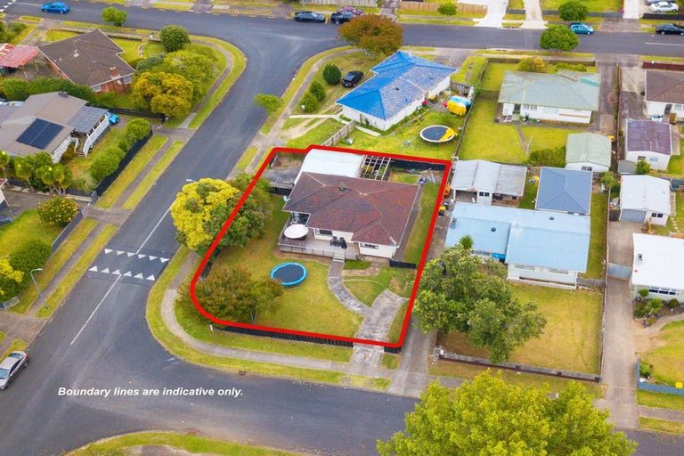 Photo of property in 2 Winsford Street, Manurewa, Auckland, 2102