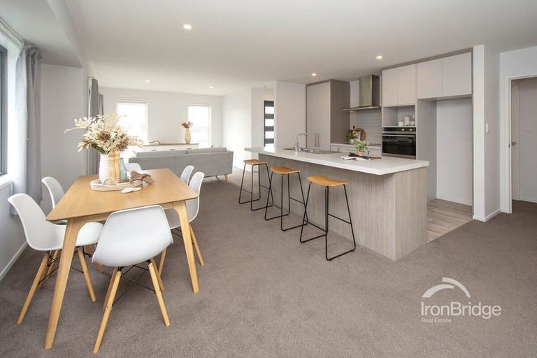 Photo of property in 26 Broadway Parade, Rolleston, 7615