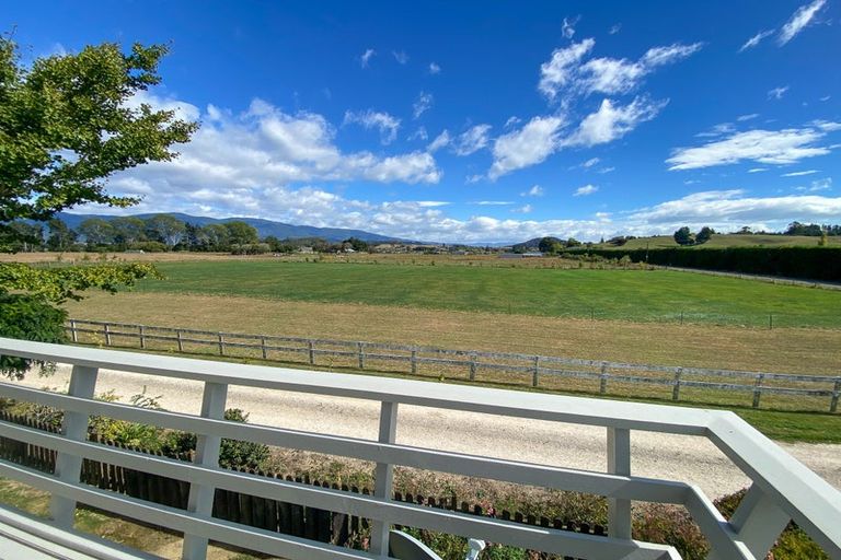 Photo of property in 366 Abel Tasman Drive, Motupipi, Takaka, 7183