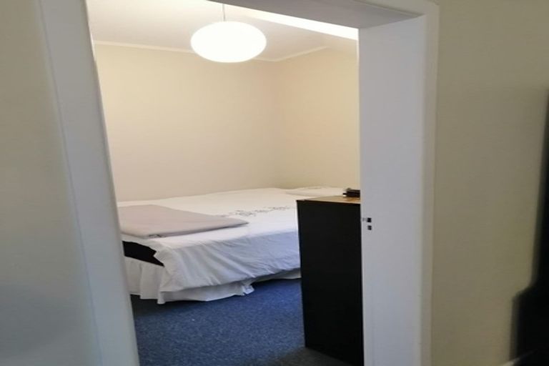 Photo of property in 1/50 Clyde Street, Island Bay, Wellington, 6023