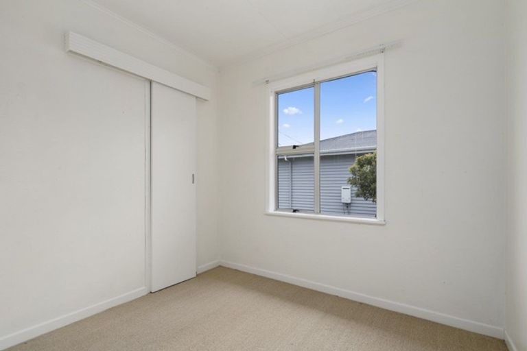 Photo of property in 315 Tukapa Street, Hurdon, New Plymouth, 4310