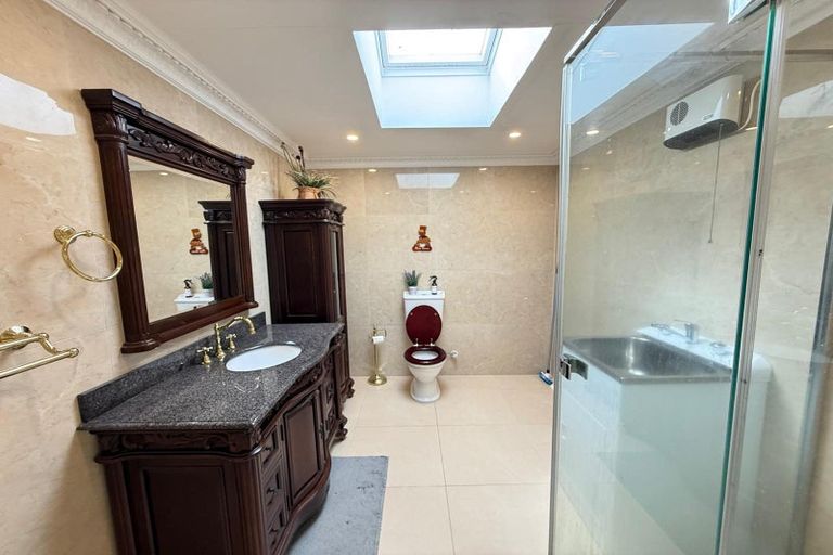 Photo of property in 23 Gilliam Street, New Lynn, Auckland, 0600