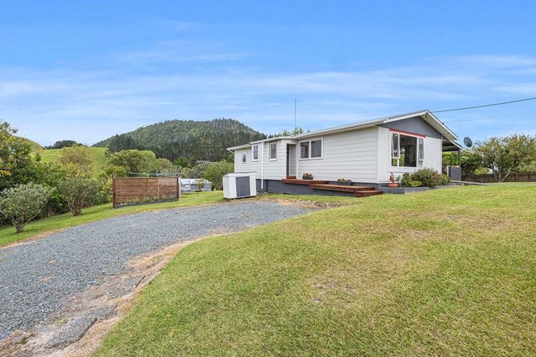 Photo of property in 57 View Road, Hikurangi, 0114