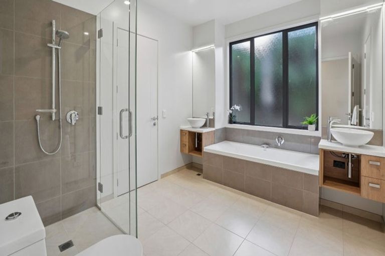Photo of property in 4 Lindmore Lane, Lower Shotover, Queenstown, 9371