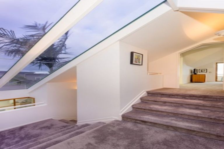 Photo of property in 1/13 Castor Bay Road, Castor Bay, Auckland, 0620