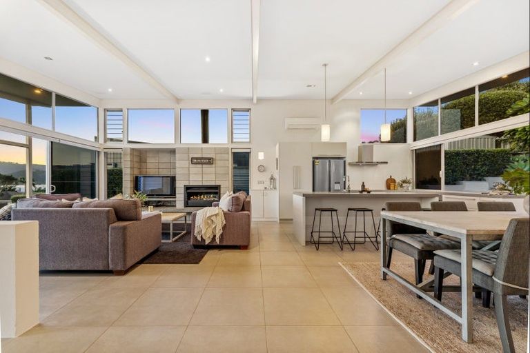 Photo of property in 16 North West Anchorage, Omaha, 0986