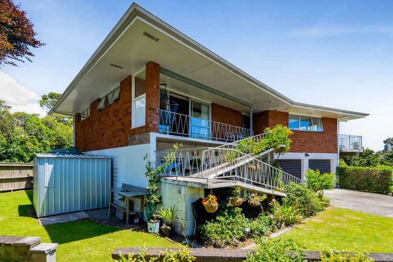 Photo of property in 30 Motukari Place, Onaero, Waitara, 4383
