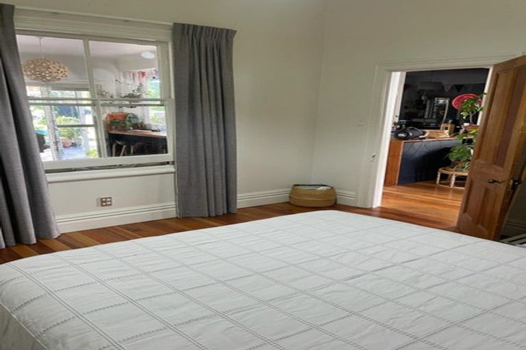 Photo of property in 174 Wellesley Road, Napier South, Napier, 4110