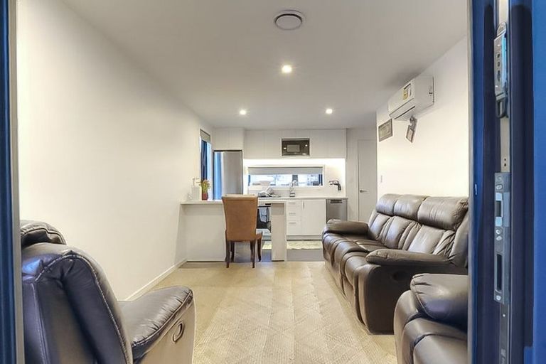 Photo of property in 50 Te Puketoka Lane, Mangere, Auckland, 2022