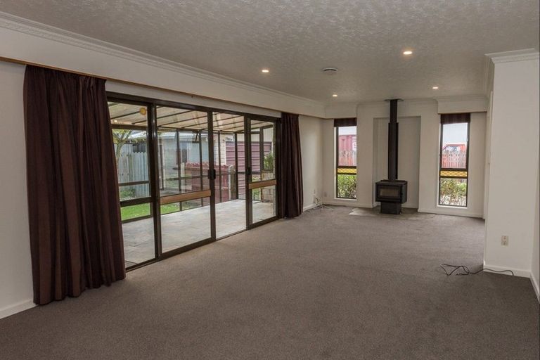 Photo of property in 8 Thomson Street, Tinwald, Ashburton, 7700