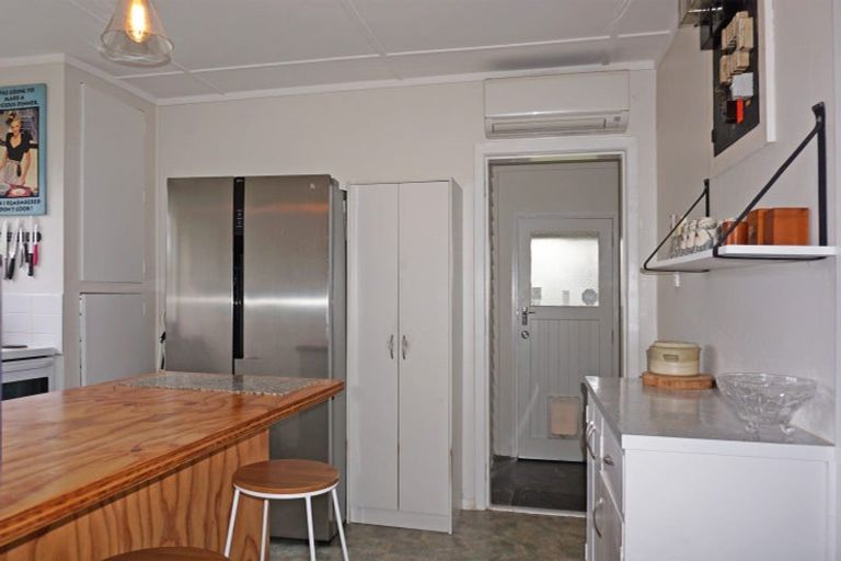 Photo of property in 123-125 Tiro Tiro Road, Levin, 5510