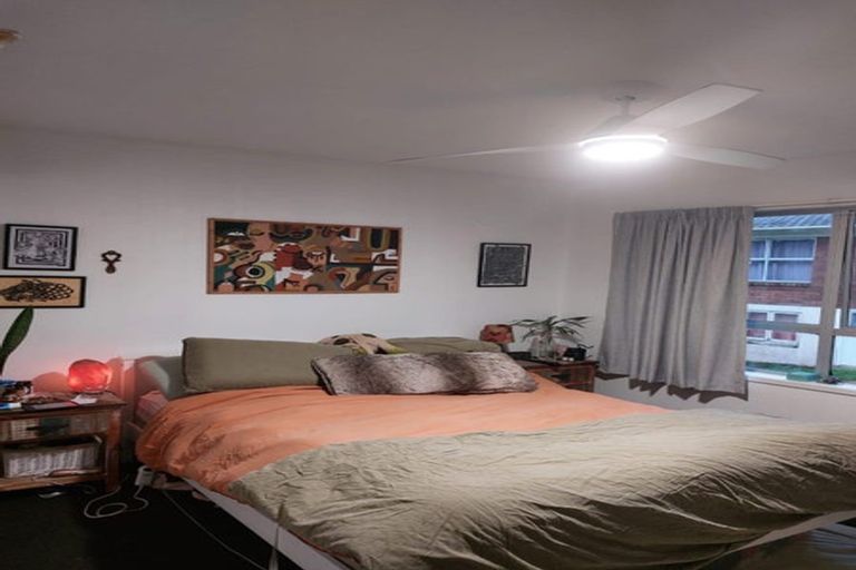 Photo of property in 1/108 Monarch Avenue, Hillcrest, Auckland, 0627