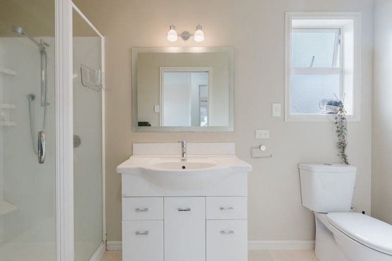 Photo of property in 55 Plunket Terrace, Hamilton East, Hamilton, 3216